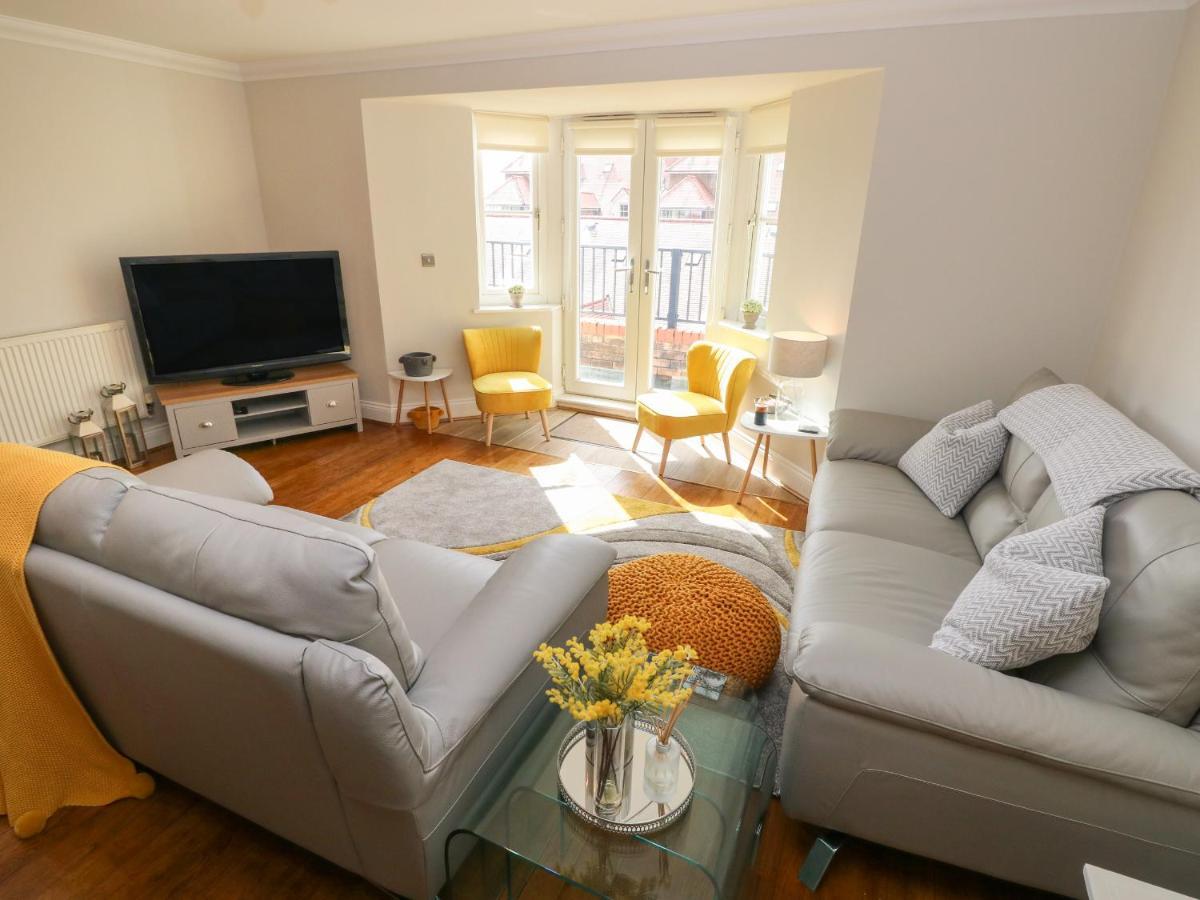 Seashells Apartment Tenby Exterior photo